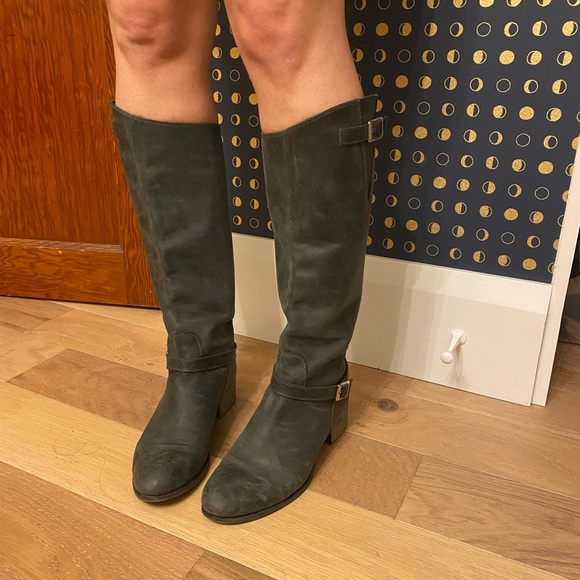 Charles David boots size 8.5 - Picture 6 of 7